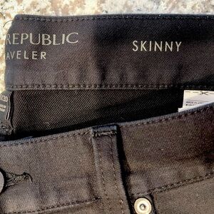 Banana republic traveler skinny pants